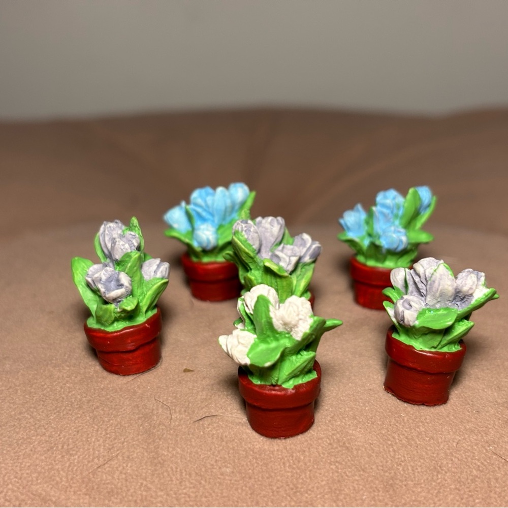 Mini Terracotta Pots- Vintage 1990s Enesco Flowers